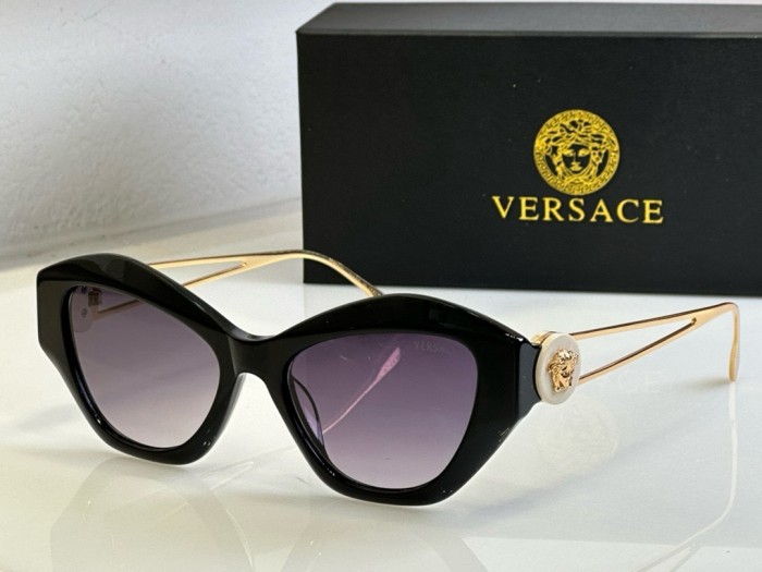 Versace Sunglasses VE6753 SM051