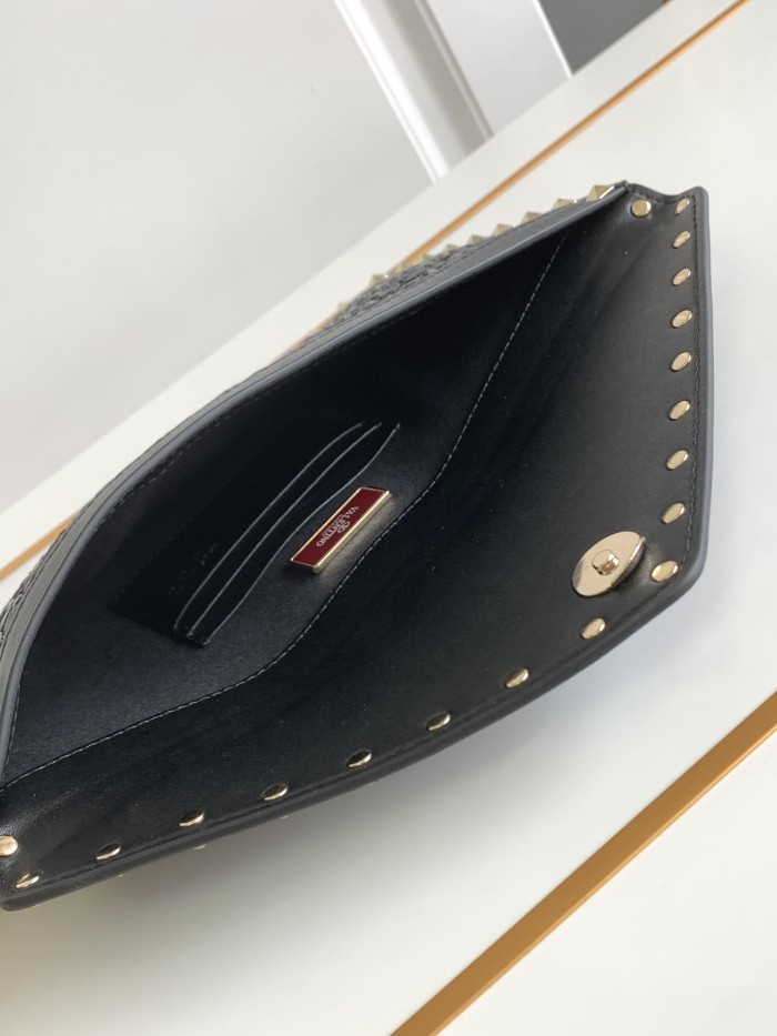 Valentino Rockstud Clutch 5030 MTX59 28cm