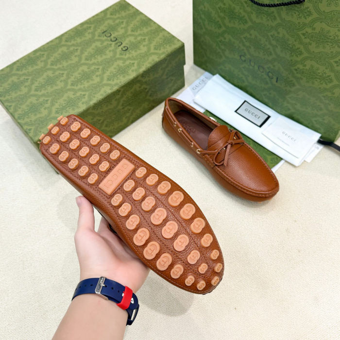 Gucci 031 Casual shoes HL053