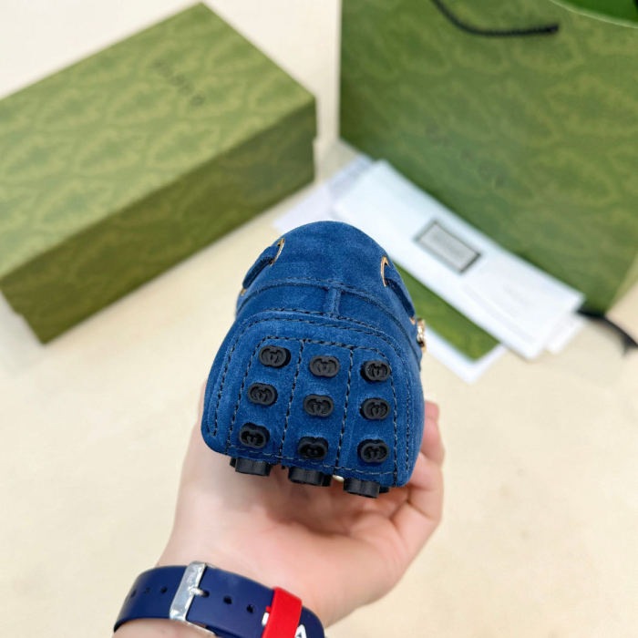 Gucci 031 Casual shoes HL053