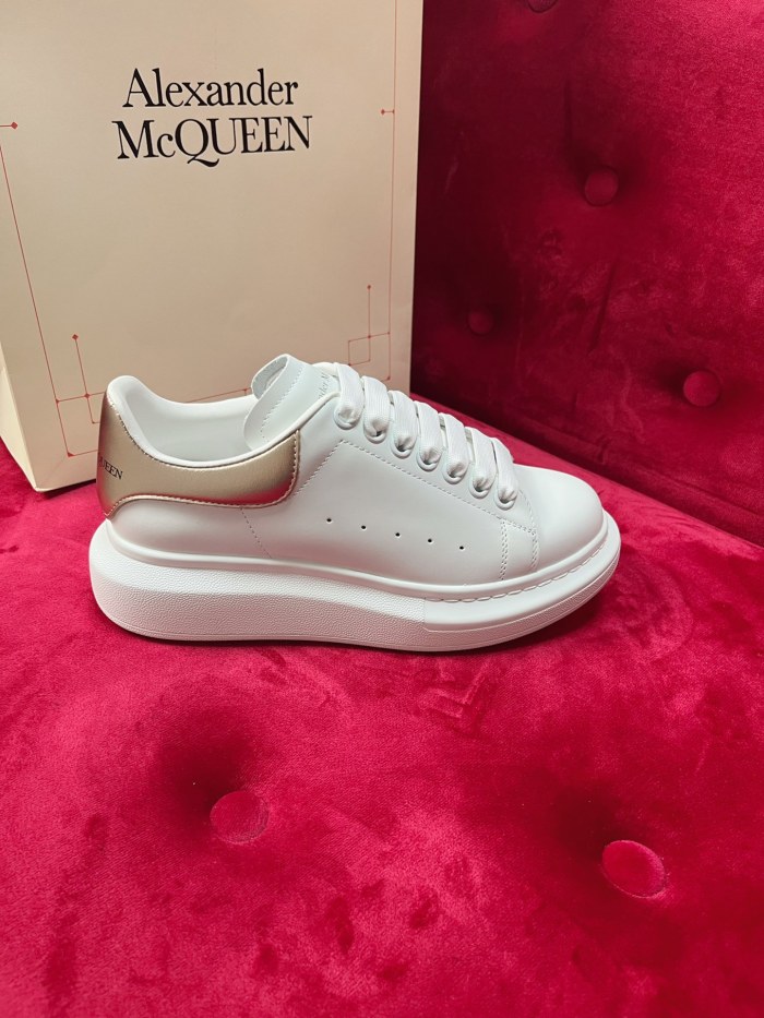 Alexander McQUEEN shoes 015 XM092