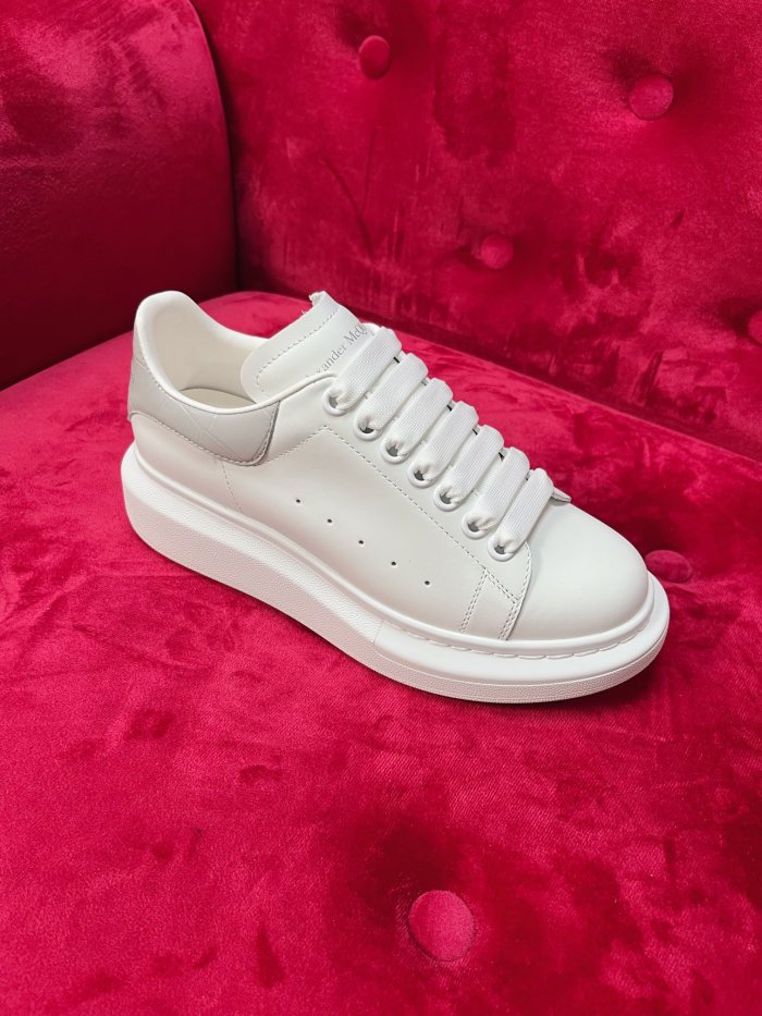 Alexander McQUEEN shoes 009 XM092
