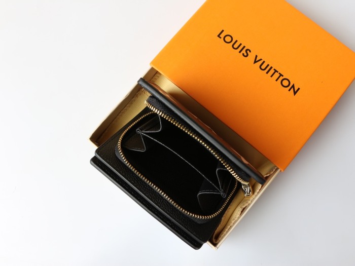 LV Cléa Wallet M81927 LM07 11cm