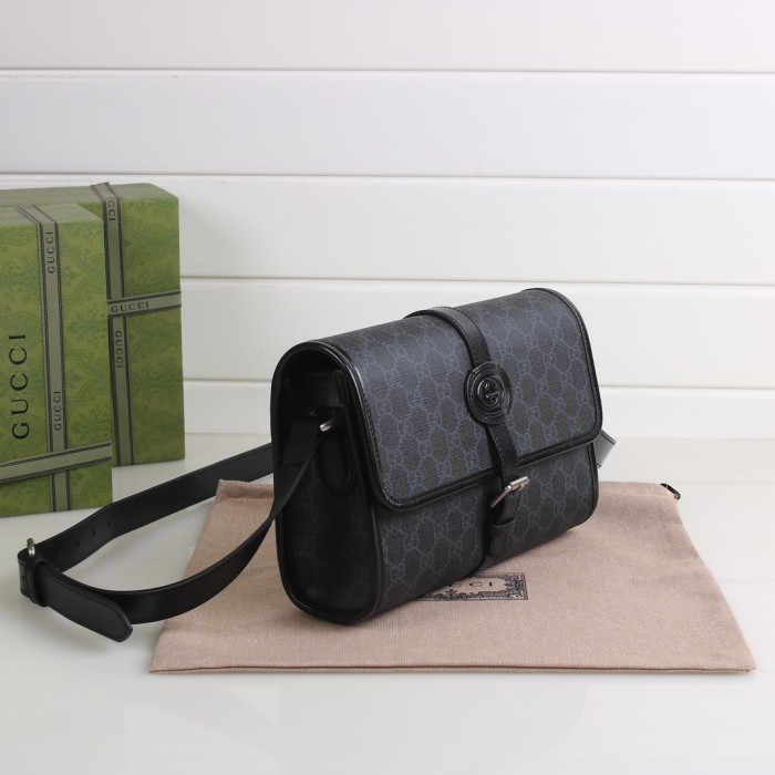 Gucci Messenger bag 745679 LM031 25.5cm
