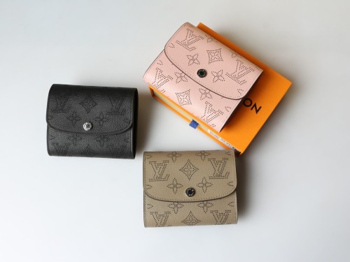 LV Iris Compact Wallet M62540 LM06 12cm