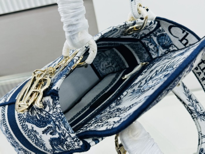 High quality Dior Medium Lady D-Lite Bag 9920 LM003 24cm