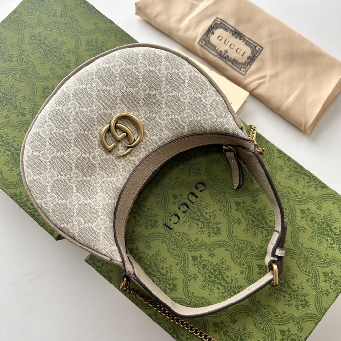 Gucci HALF-MOON-SHAPED MINI BAG 726843 LM001 22cm