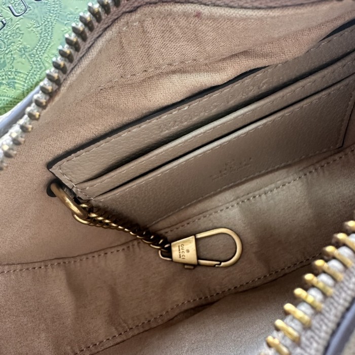 Gucci HALF-MOON-SHAPED MINI BAG 726843 LM001 22cm