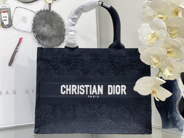 High quality Dior Book Tote 8834 LM042062 36-42cm