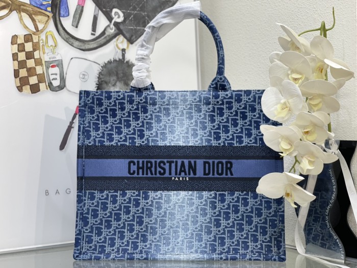 High quality Dior Book Tote 8834 LM042062 36-42cm