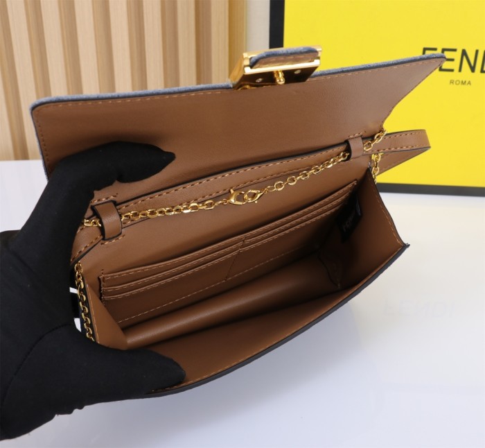 FENDI Baguette Bag 8856 LM531 21cm