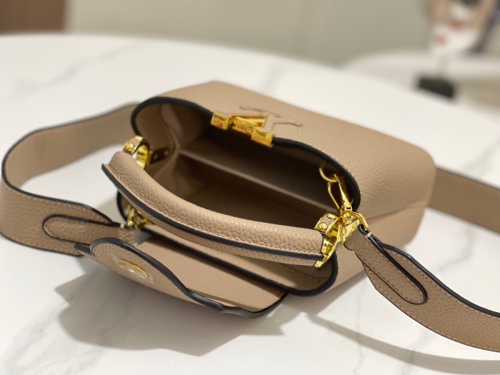 LV Capucines Bag M56071 LM091 21cm