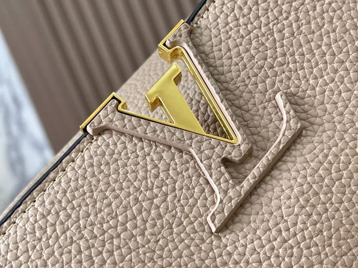LV Capucines Bag M94519 LM002 27cm
