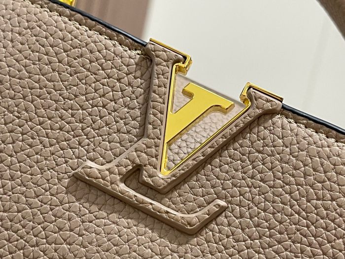 LV Capucines Bag M56071 LM091 21cm