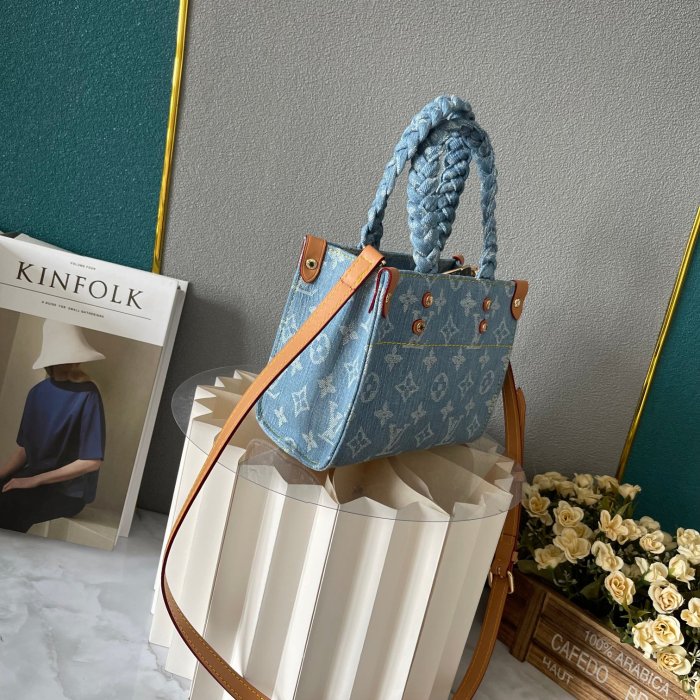 LV Onthego Bag M47054 LM051071 18-35cm