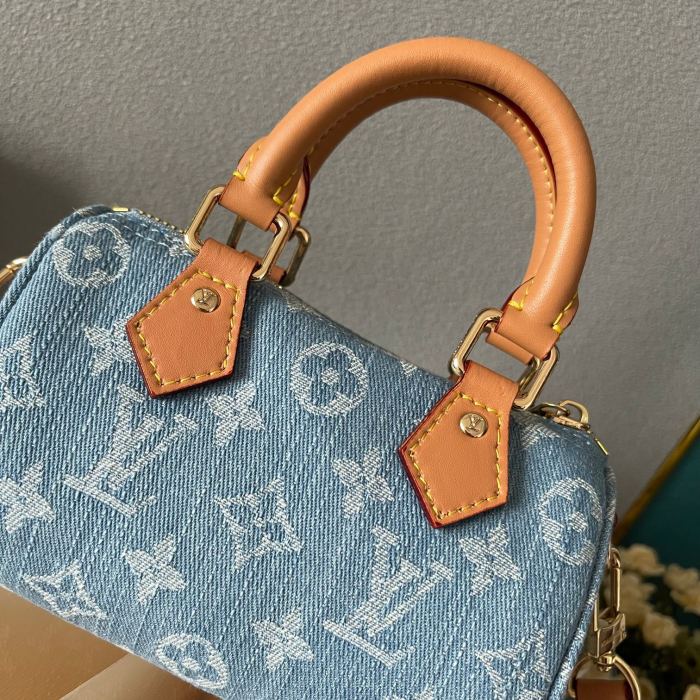 LV Nano Speedy Bag M81085 LM021 16cm