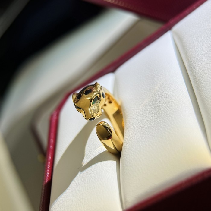 Cartier Ring 002