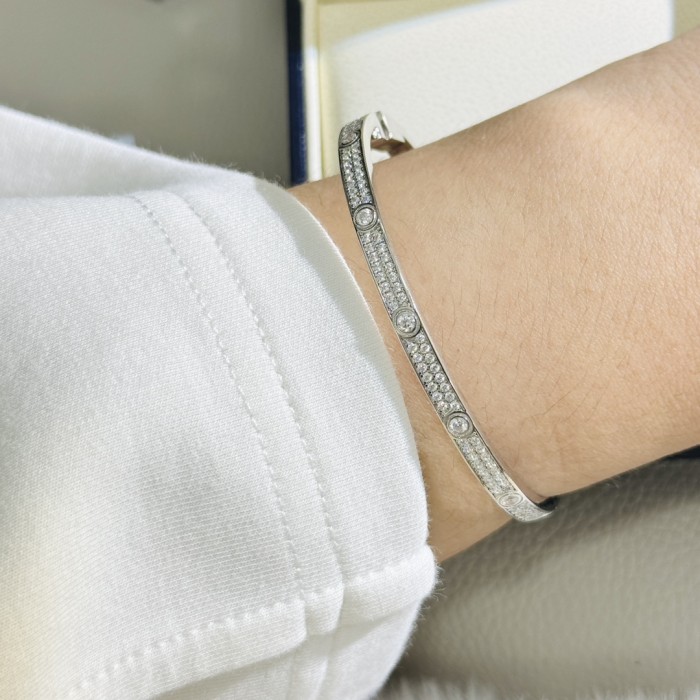 Cartier Bracelets 001