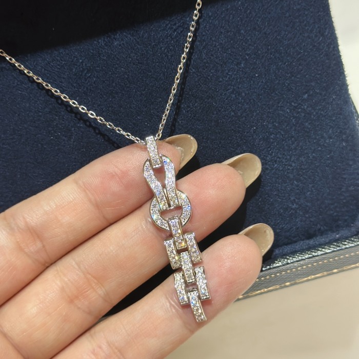Cartier Necklace 008