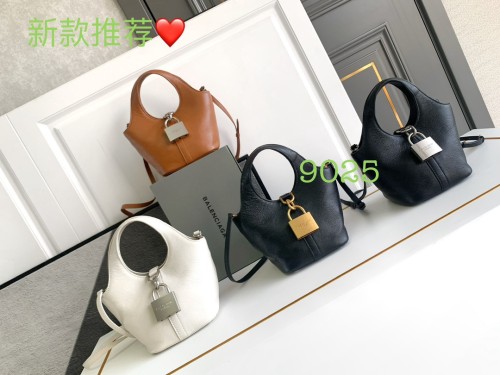 Balenciaga Locker Tote 9025 LM002 15cm