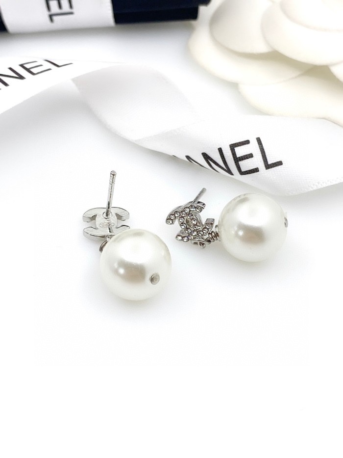 Chanel Earring 018