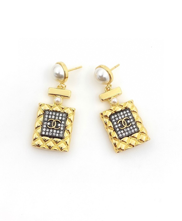 Chanel Earring 030