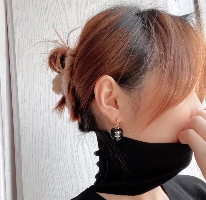 Chanel Earring 024