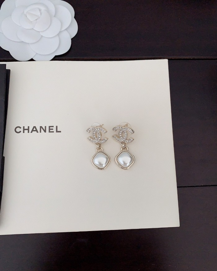 Chanel Earring 010