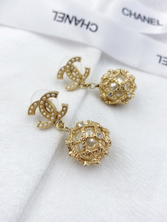 Chanel Earring 040