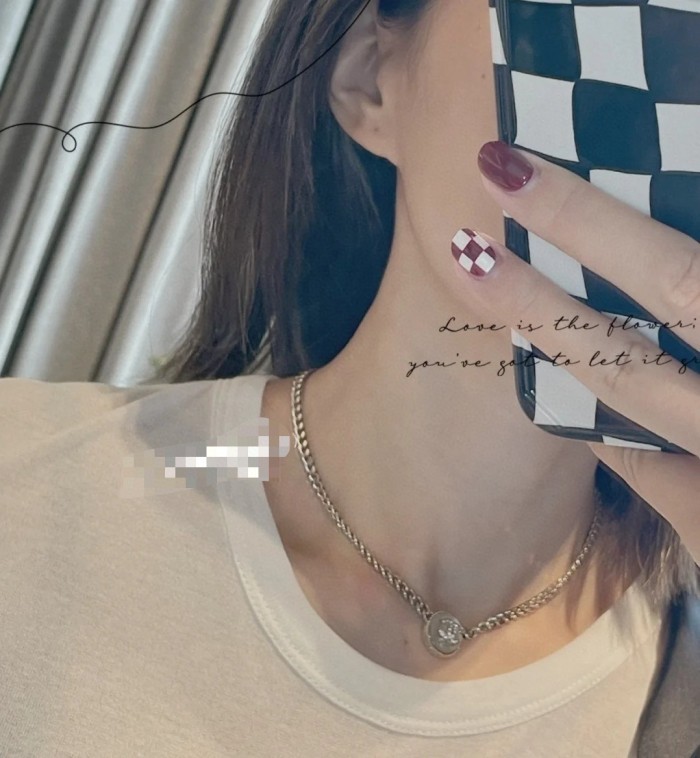 Chanel Necklace 013