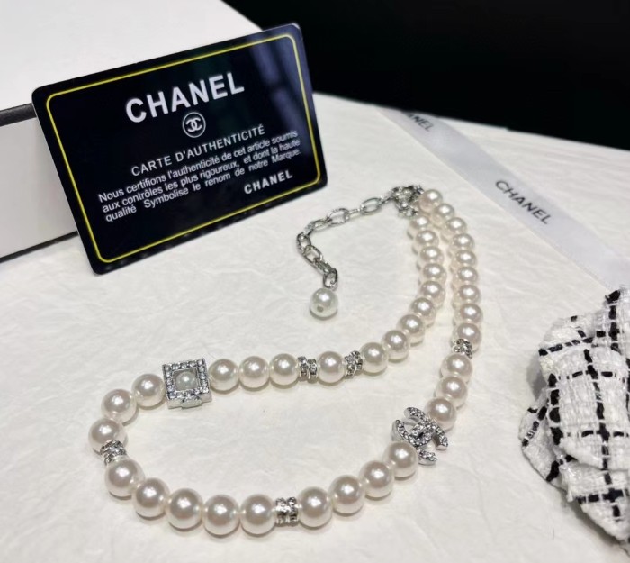 Chanel Necklace 030