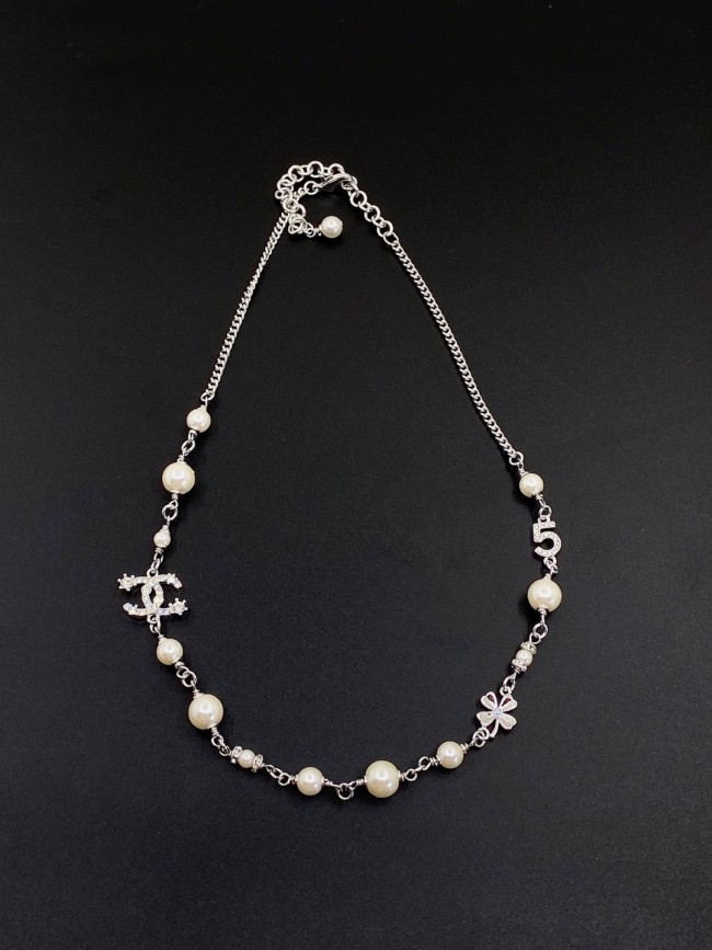 Chanel Necklace 020