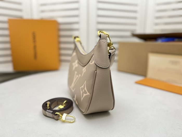 LV Bagatelle Bag M46002 LM081 22cm