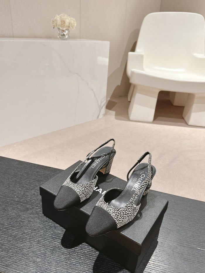 Chanel shoes 058 XM072