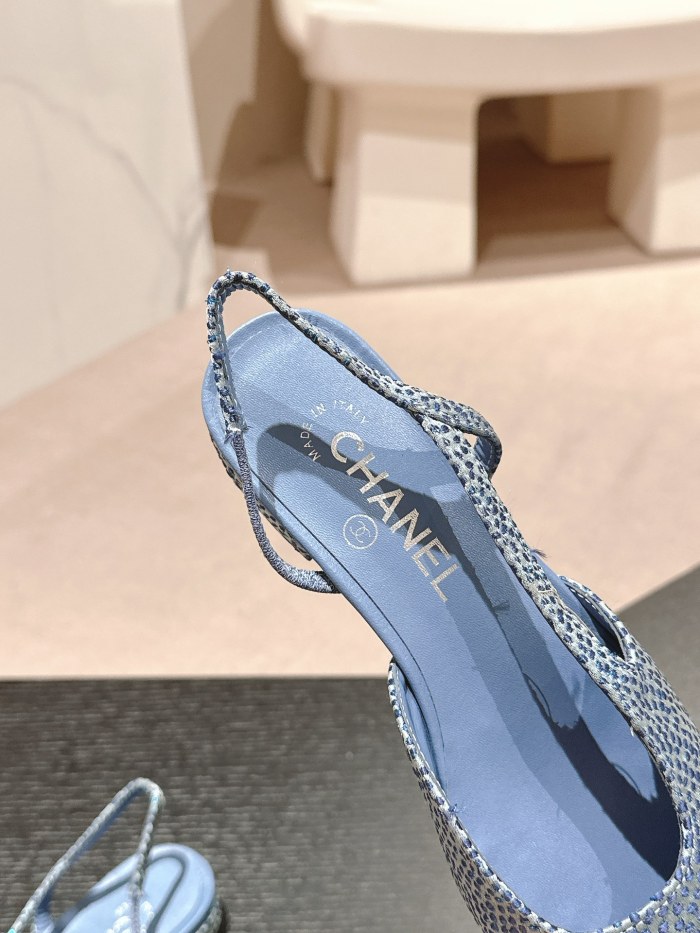 Chanel shoes 060 XM072