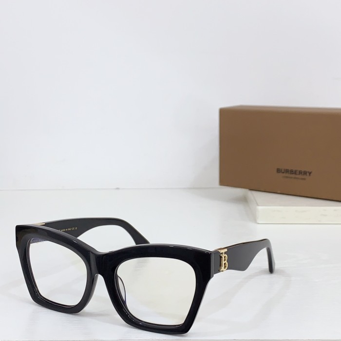 Burberry Sunglasses BE 4420U SM011
