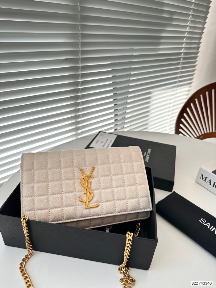 YSL Cassandre Chain Bag 743346 DB571 22.5cm