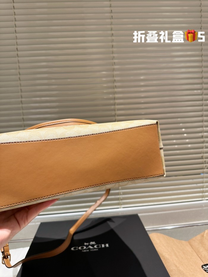 COACH LAURELA Bag 038 LLS081 28.5cm