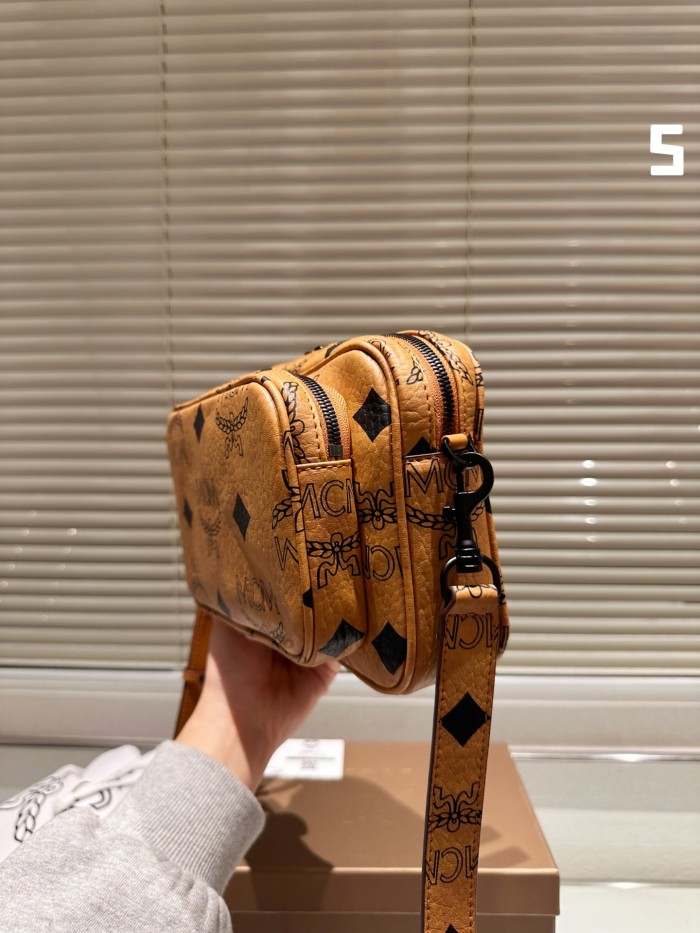 MCM Camera Bag 007 LLS061 24cm