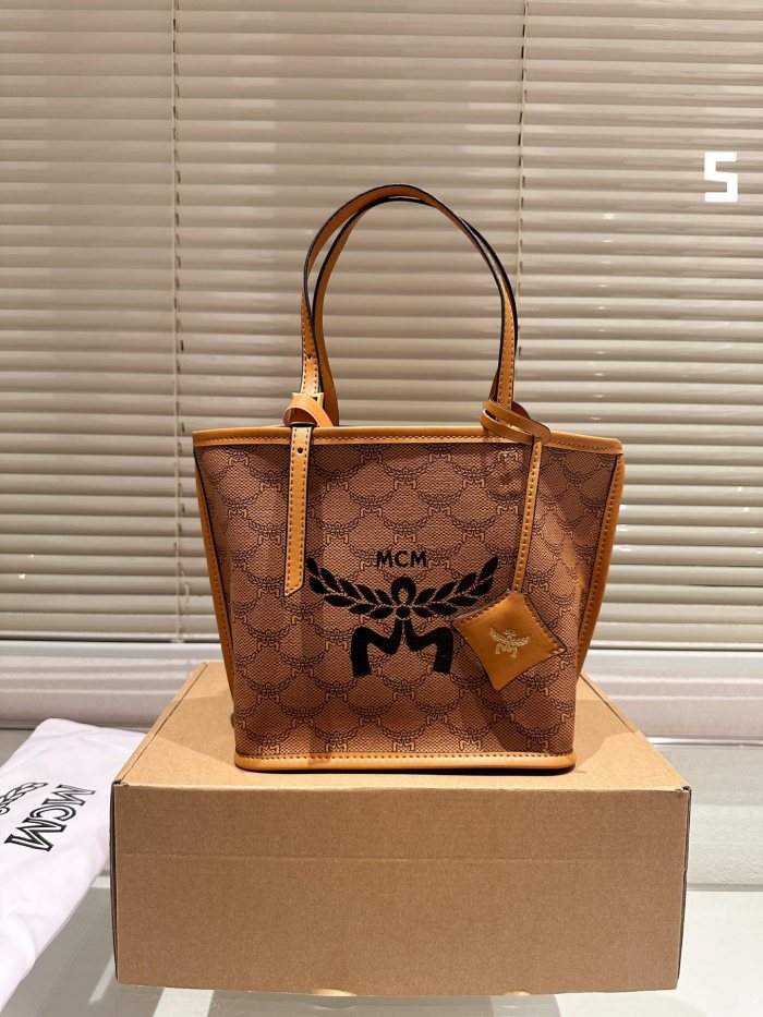 MCM Lauretos Tote 008 LLS051 21cm