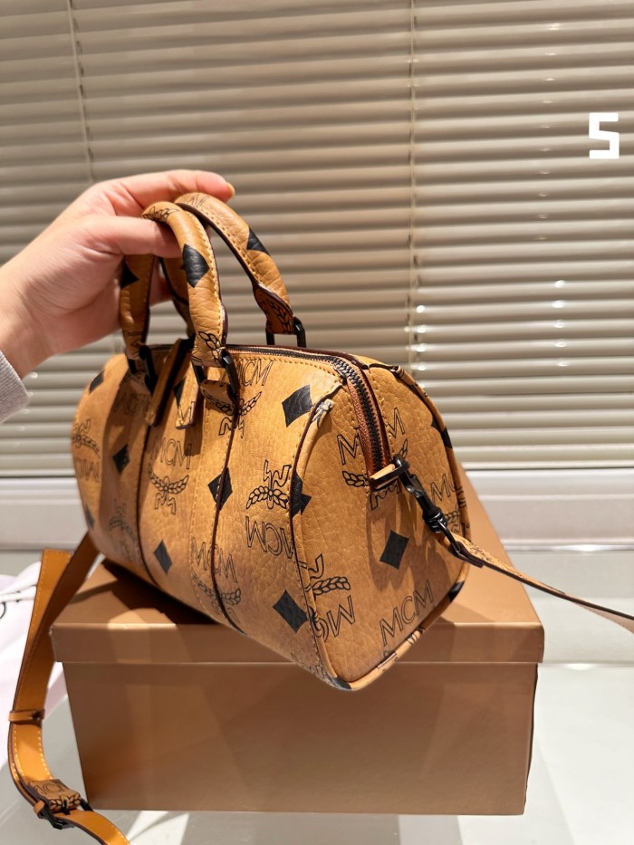 MCM Boston Bag 005 LLS081 24cm