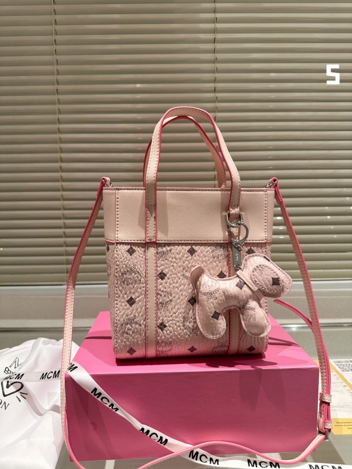 MCM Aren Tote 013 LLS541 20cm