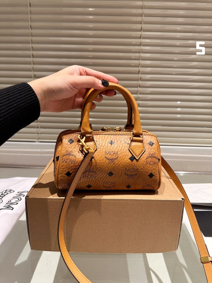MCM Mini Boston Bag 024 LLS071 18.5cm