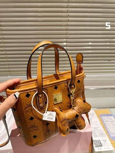 MCM Tote 009 LLS531 20cm