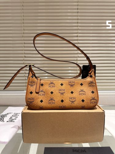 MCM Aren Hobo Bag 021 LLS551 26cm