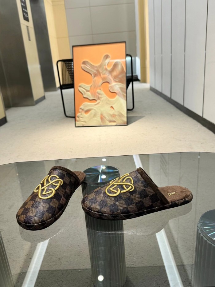 LV shoes 021 XM022