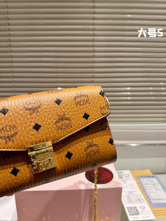 MCM Tricia Bag 029 LLS031 18-23cm