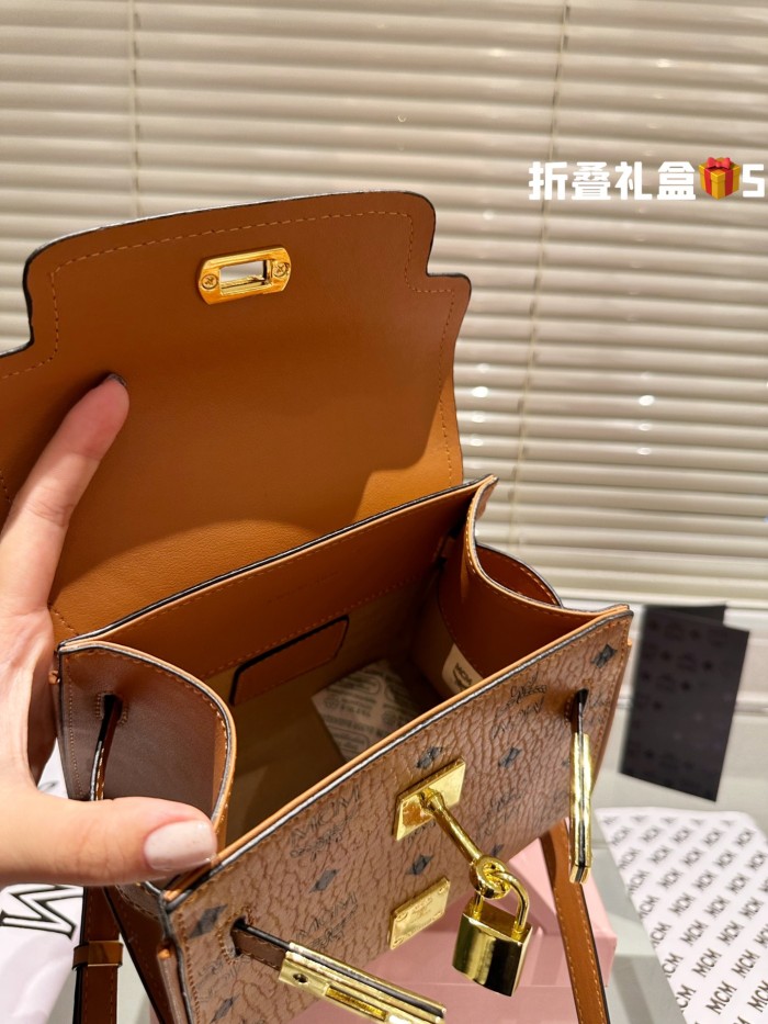 MCM Kelly Bag 001 LLS551 18cm