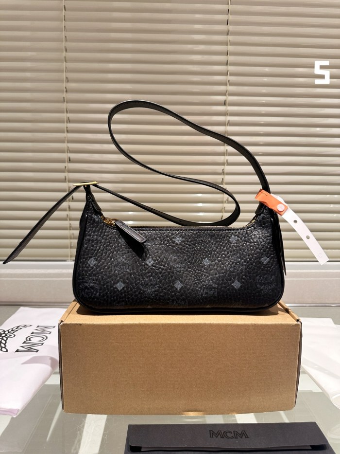 MCM Aren Hobo Bag 021 LLS551 26cm
