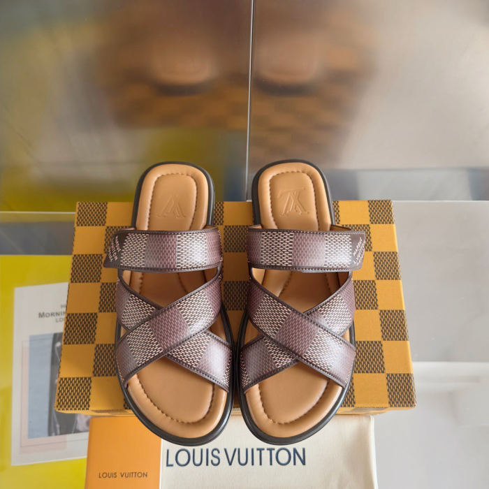 LV shoes 020 XM032